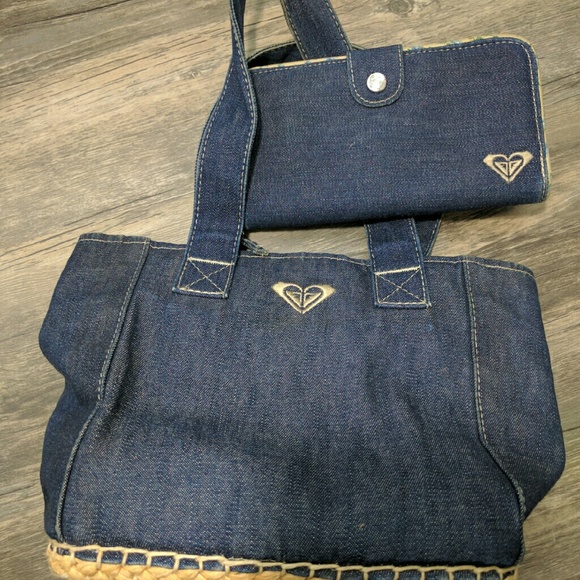 Roxy purse and matching wallet