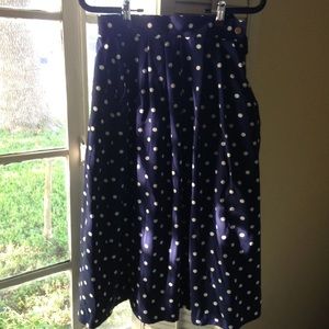 ⬇️PRICE DROP⬇️💙Vintage Chaus midi skirt polka dot