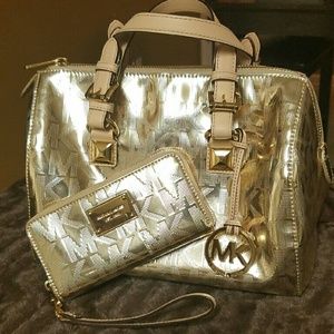 MK Metallic Gold Grayson Bag W/Matching Wristlet