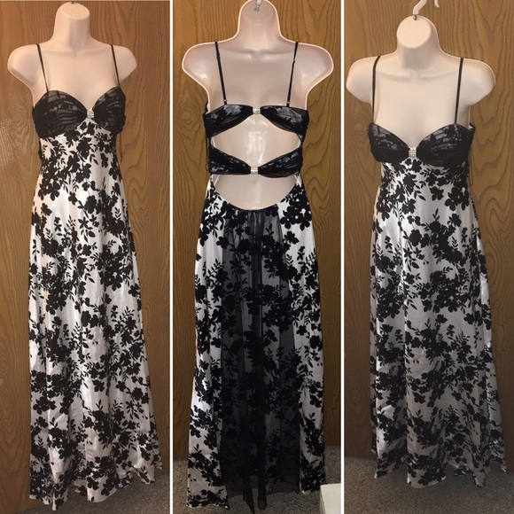 Black & White Floral Print Dress