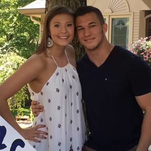 Meet your Posher, Olivia