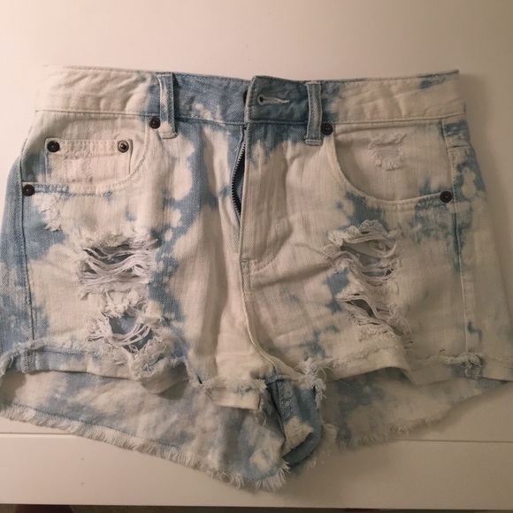 Forever 21 distressed denim shorts