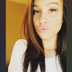 Meet your Posher, Annah