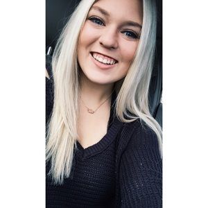 Meet your Posher, Sydney