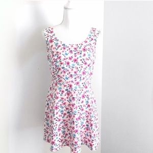 🌷FOREVER 21 DRESS🌷