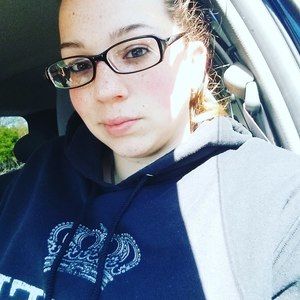 Meet your Posher, Bobbie