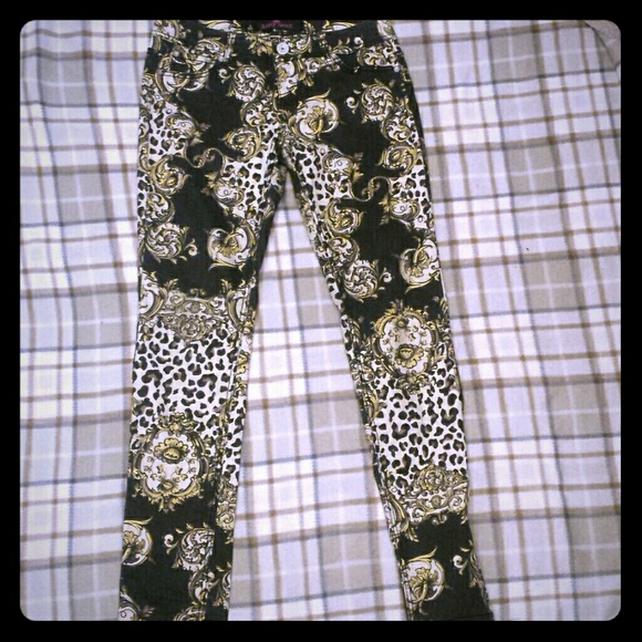 Almost Famous Skinny Jeans