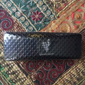 3d younique moonstruck fiber lash mascara