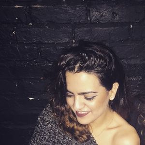 Meet your Posher, Zary