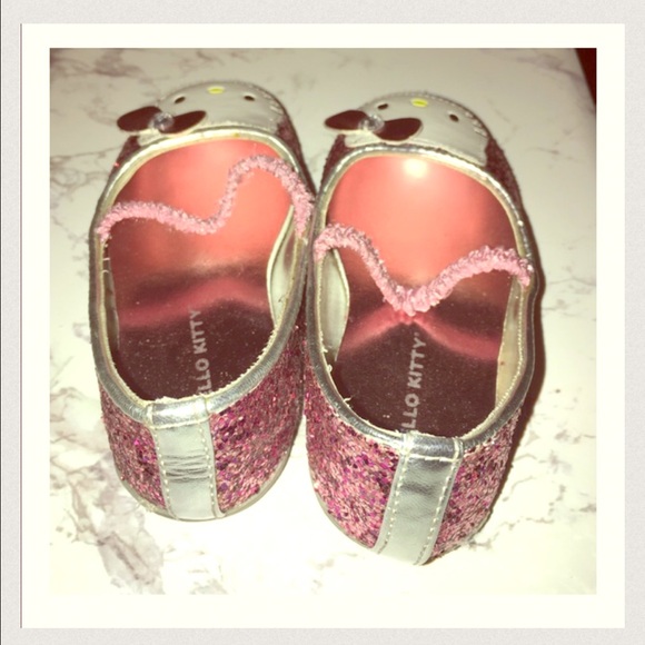 Glitter Hello kitty toddler shoes - Picture 2 of 4