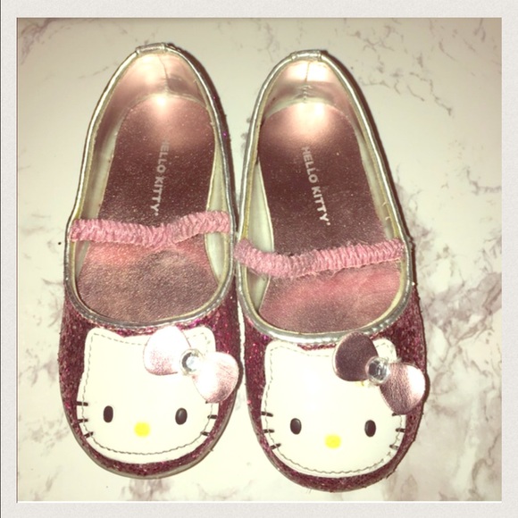 Glitter Hello kitty toddler shoes - Picture 3 of 4