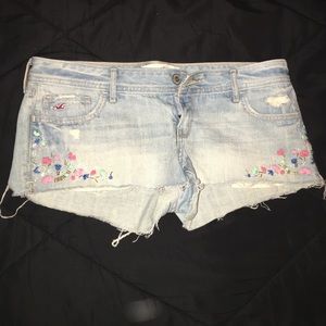 Cute hollister shorts never worn