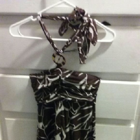 Dress - Picture 2 of 2