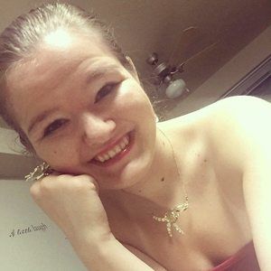 Meet your Posher, Meagan