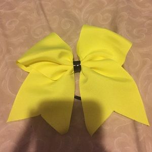 Neon yellow bow