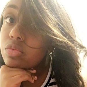 Meet your Posher, Analisa