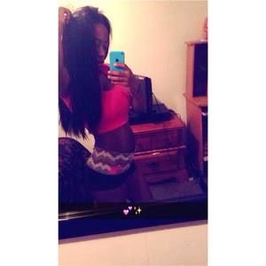 Meet your Posher, Nae