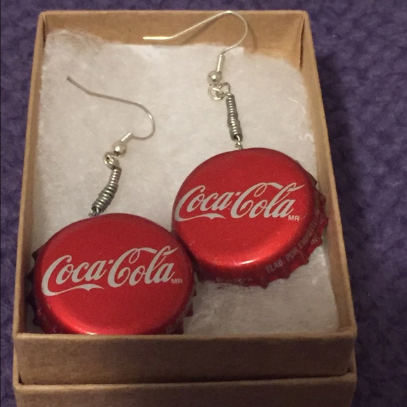 Coca-Cola Bottle Cap Earrings. - Picture 1 of 1