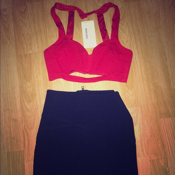 Kendall& Kylie outfit both size small