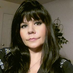 Meet your Posher, Sylvia