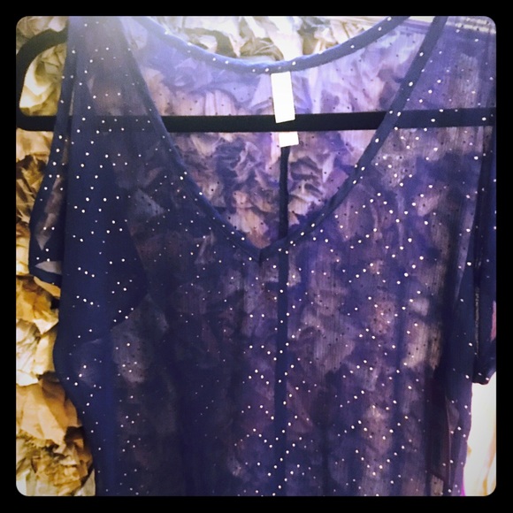 Sheer show shoulder top