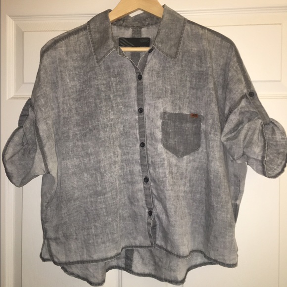 Grey Vans top