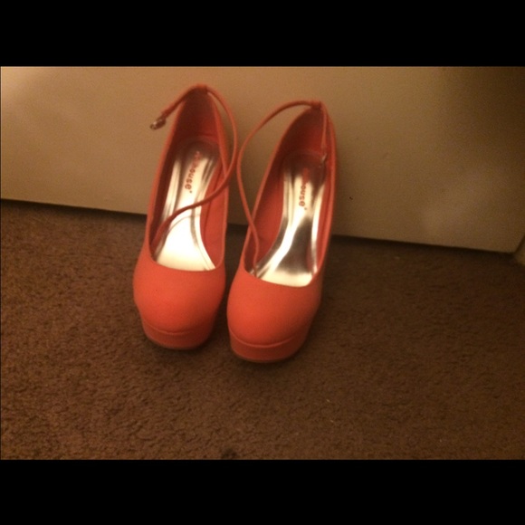 Cute coral wedges