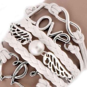 Multi-layered leather bracelet - NEW