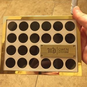 Urban Decay Gwen Stefani Palette