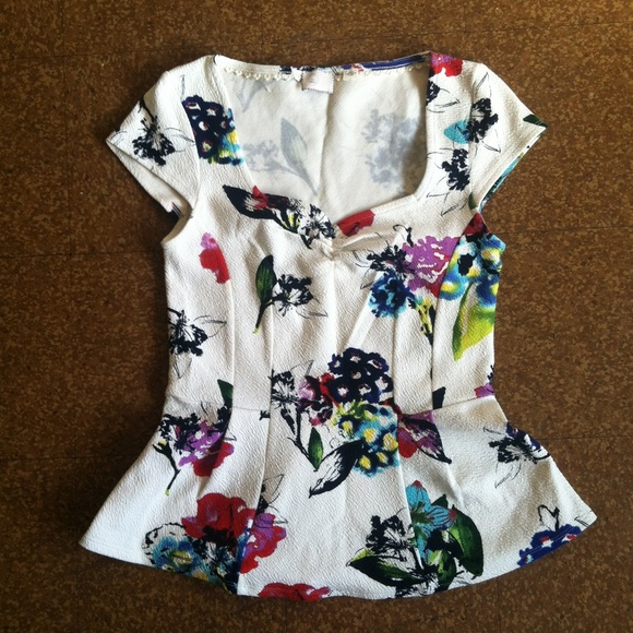 Anthropologie Tops - ＂Final SALE！＂Beautiful top from Anthropologie！
