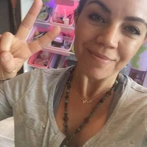 Meet your Posher, Melissa