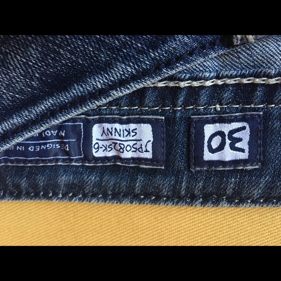 Skinny fit Miss Me jeans 32 Length - Picture 2 of 4