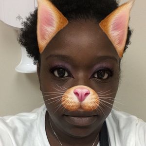 Meet your Posher, Carrie