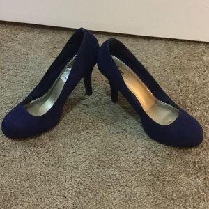 Never worn navy blue platform pumps