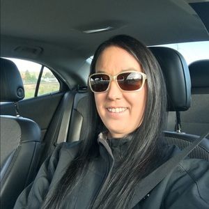 Meet your Posher, Mandy