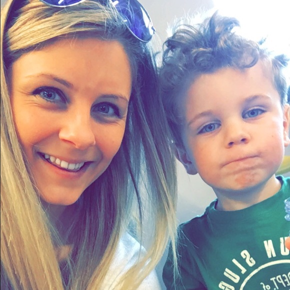 Welcome to my closet! ππΆπ πππ’π - Picture 4 of 4