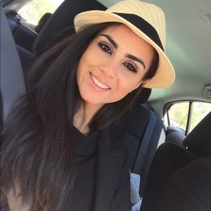 Meet your Posher, Marina