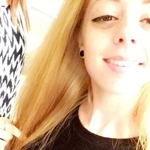 Meet your Posher, Brianna