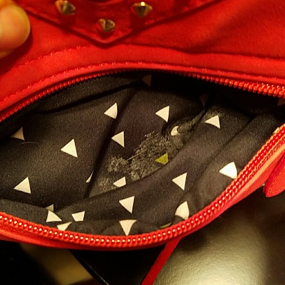 HP -9/16 GORGEOUS RUST CROSSBODY W FRINGE - Picture 4 of 4