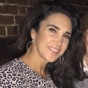 Meet your Posher, Jacqueline