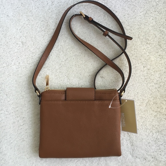 Michael Kors cross-body purse - Picture 2 of 4