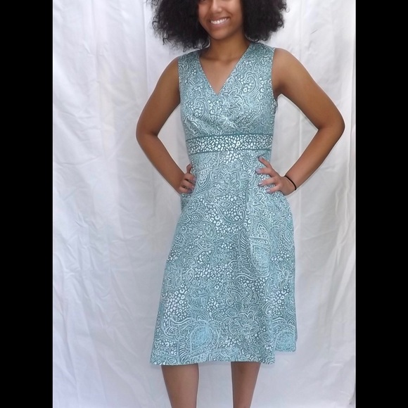 Beautiful looks like teal green and white dress