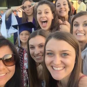 Meet your Posher, Melissa