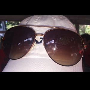 Meet your Posher, Mackenzie