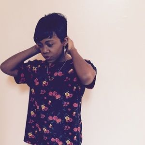 Meet your Posher, Ebony