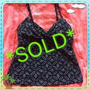 ❌❤SOLD❤️❌️LANDS END Black & white swim suit top