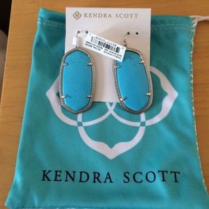 Kendra Scott Danielle Earrings