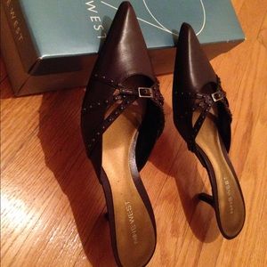 New Nine West heels