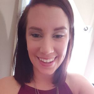 Meet your Posher, Genna