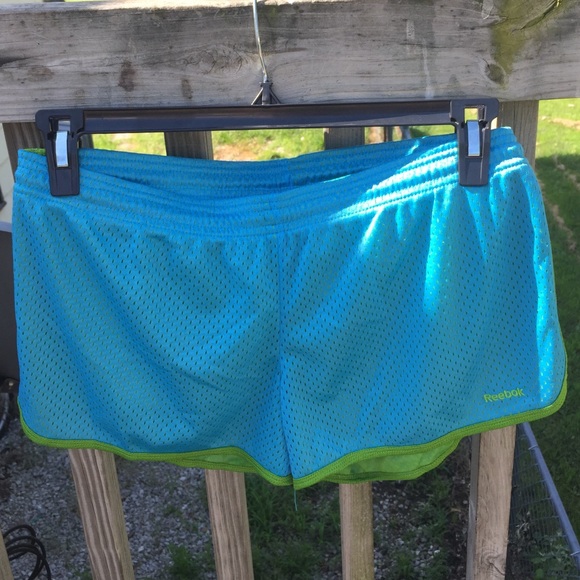 Blue athletic shorts - Picture 1 of 3